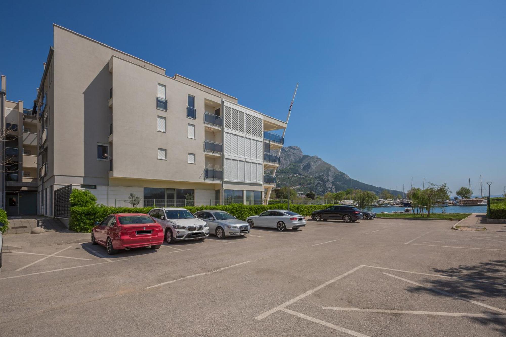 Ap 4+2 In One Of The Most Luxury Building In Omiš Cameră foto