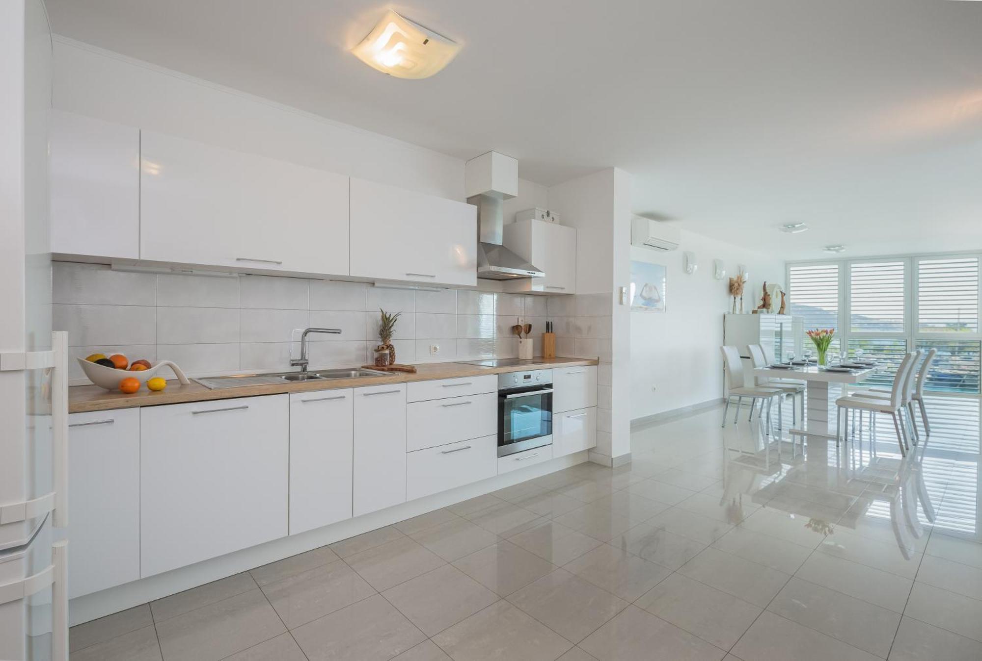 Ap 4+2 In One Of The Most Luxury Building In Omiš Cameră foto