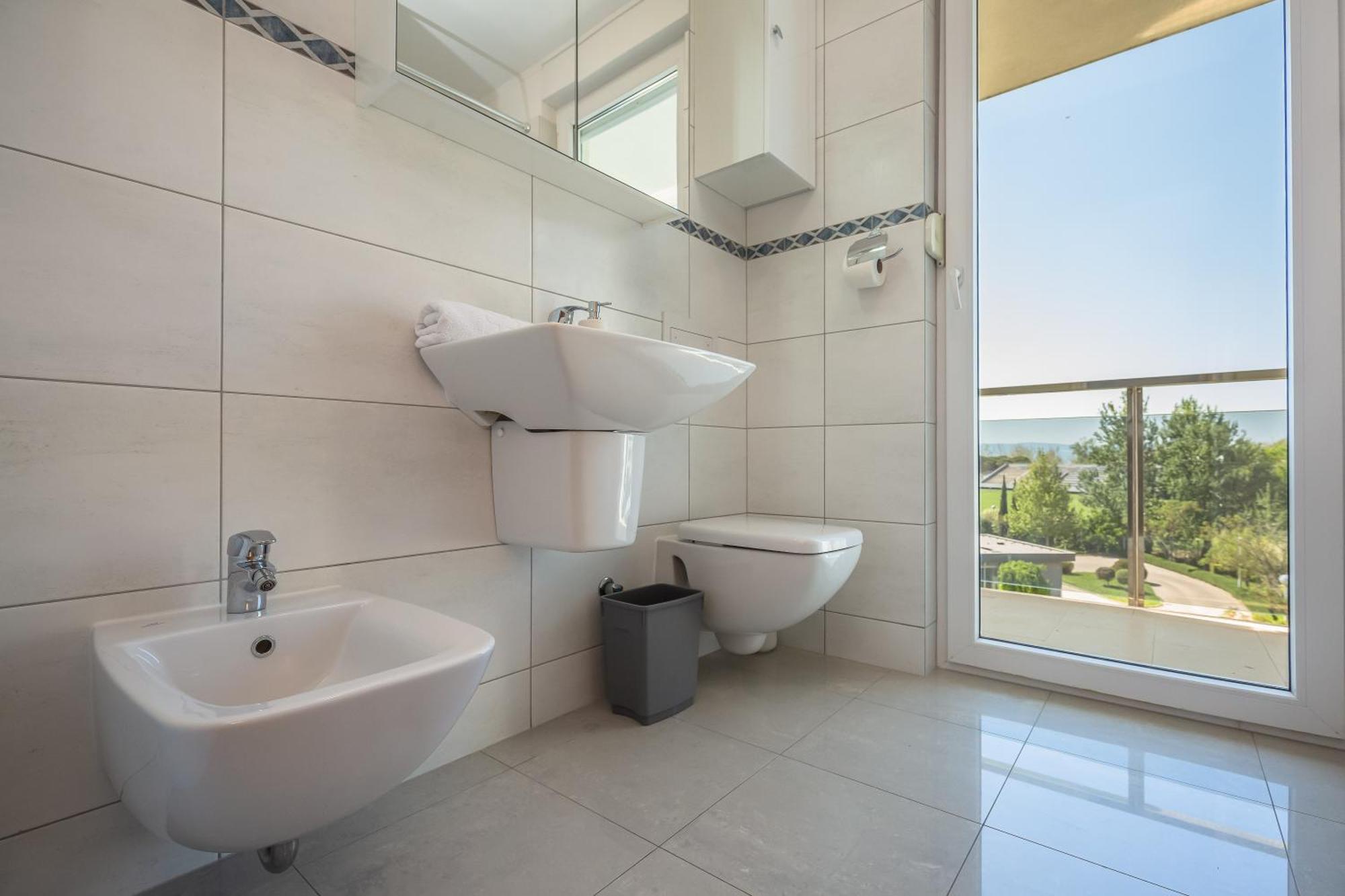 Ap 4+2 In One Of The Most Luxury Building In Omiš Cameră foto